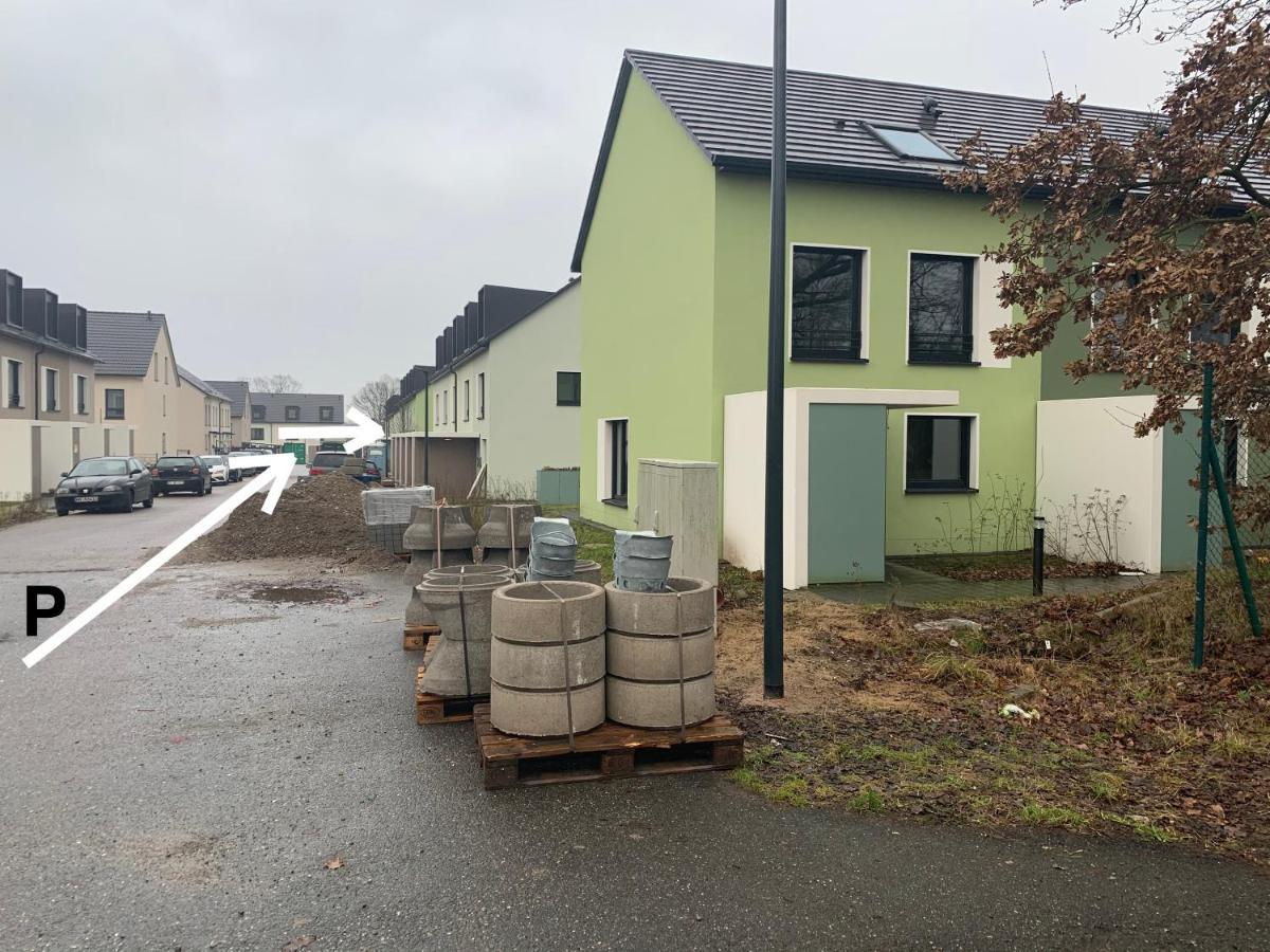 Wunderschoenes 140 Qm Reihenhaus Im Zeisigring 6, Kaltenkirchen Exterior foto